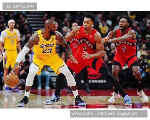 最终一攻助攻绝杀！詹姆斯揭露回应质疑：那些都是我听过的最愚笨的话