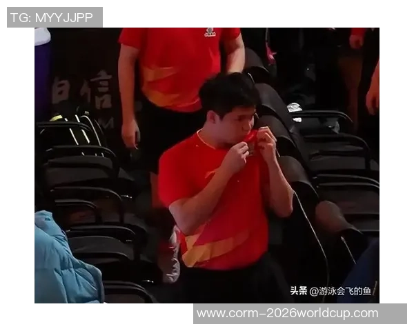 混团夺冠林诗栋赛后太圈粉！亲吻国旗，采访一度呜咽，决赛胜心魔